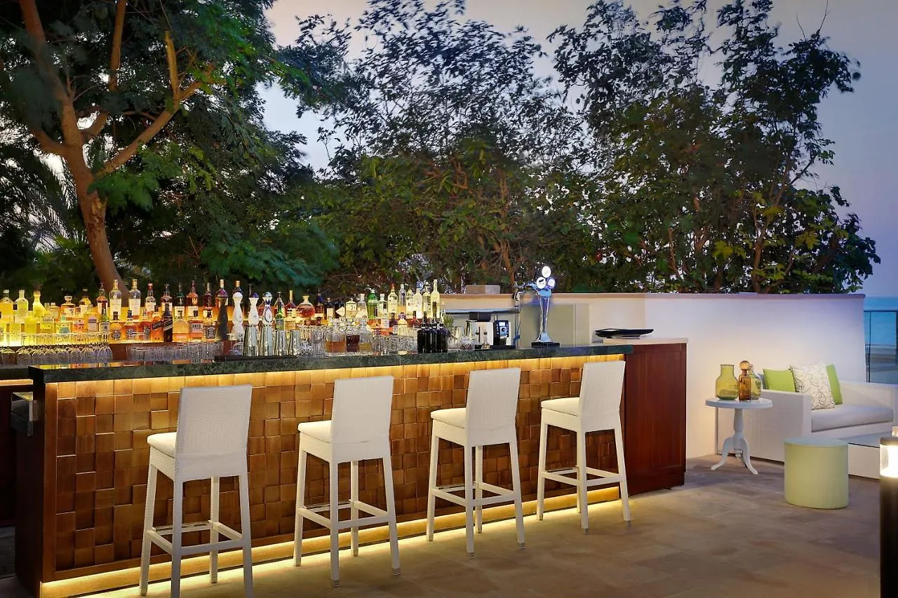 The St. Regis Saadiyat Island Resort, Abou Dabi 5*,